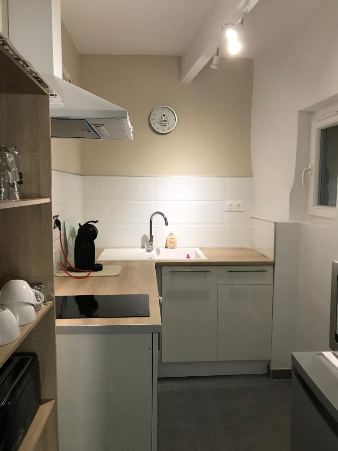 Le Benedictins Apartment Ним Екстериор снимка